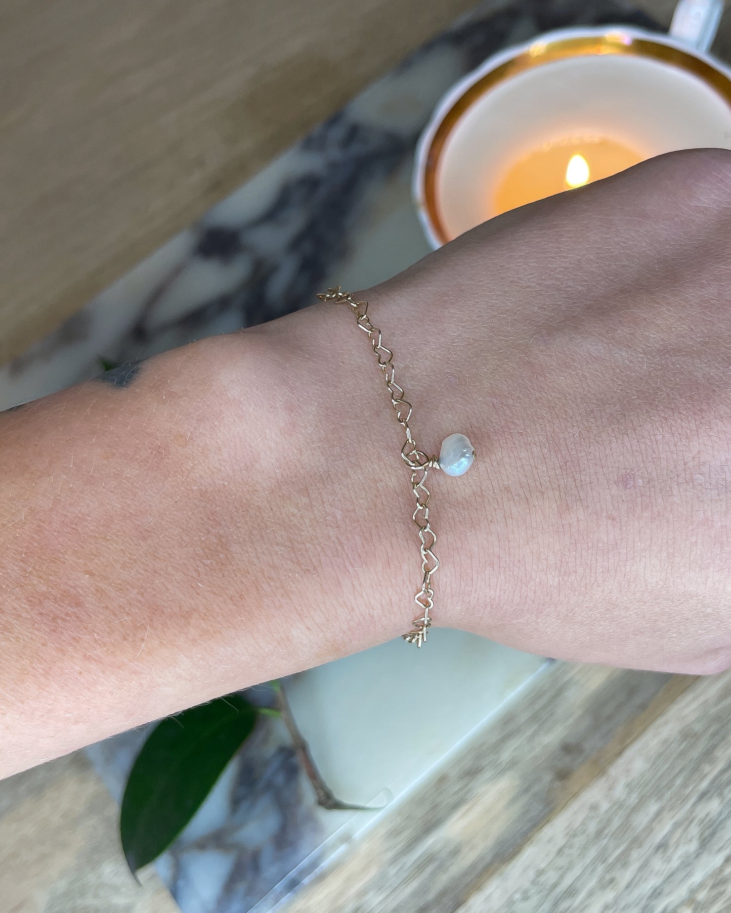 Dainty Gold Heart Bracelet with Pearl